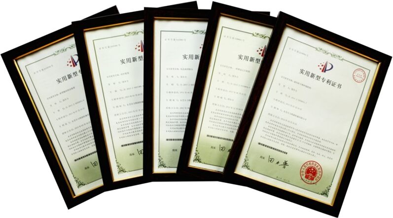 Finished size MIN 160 80mm Cardboard Box Making Machine with Automatic Four Side Cover Machine and PLC Control Servo Motor