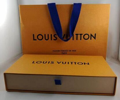 LY-380 Hidrolik Baloncuk Presleme Makinesi Premium Hediye Kutuları Gazlı Kapaklı Kutu Maliyeti