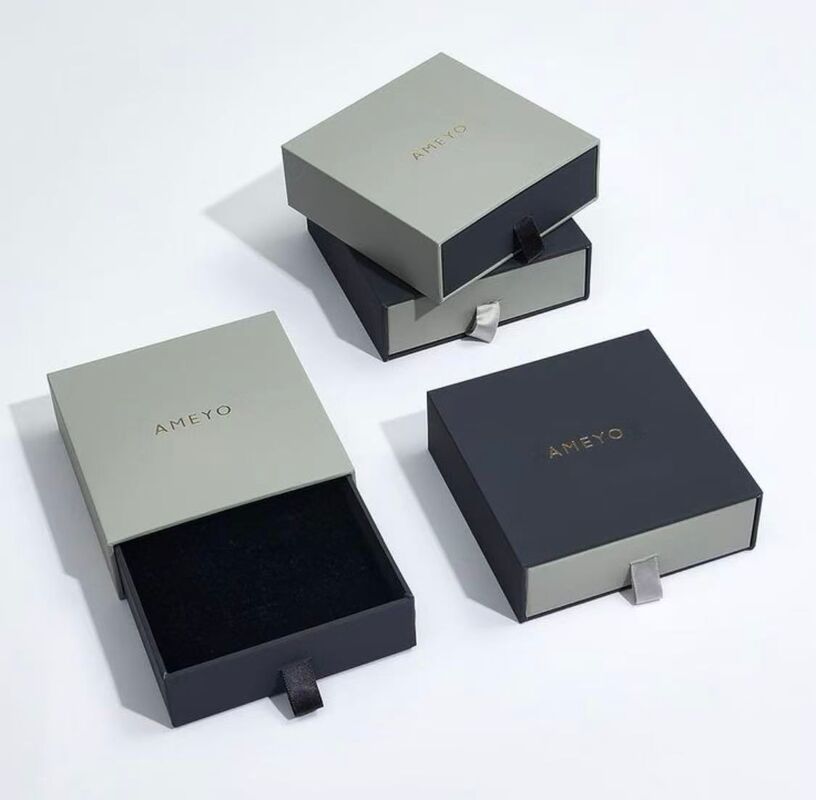 LY-380 Hidrolik Baloncuk Presleme Makinesi Premium Hediye Kutuları Gazlı Kapaklı Kutu Maliyeti