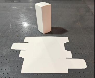 LY-RK03-1113 Kalıpsız Metal Olmayan Esnek Malzeme Kesme Makinesi, 50mm Kesme Kalınlığı ve ±0.05mm Hassasiyetli